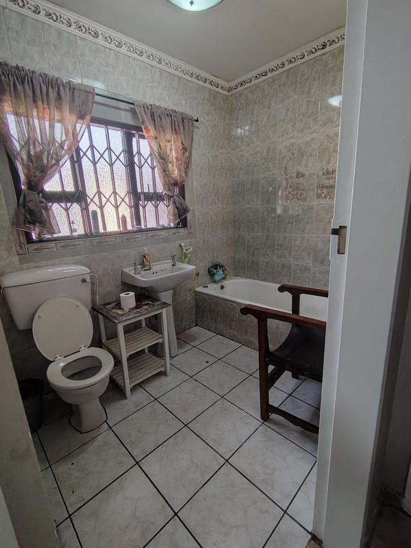 4 Bedroom Property for Sale in Vaalpark Free State